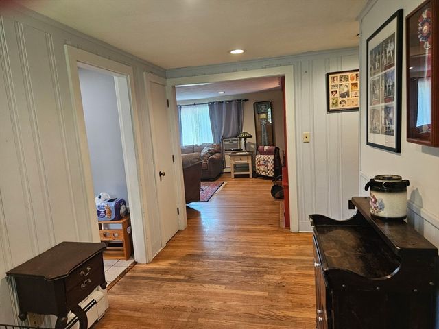 1042 Turkey St, Hardwick, MA 01082