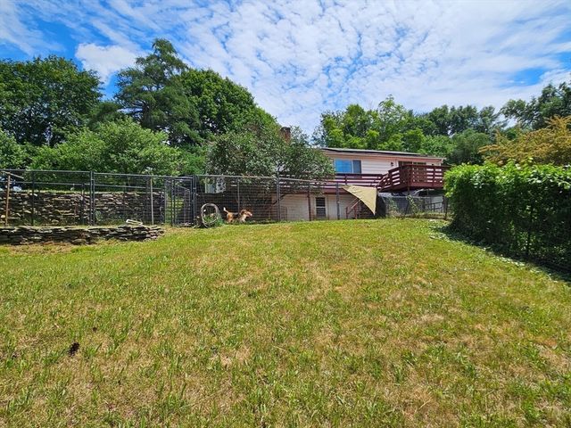 1042 Turkey St, Hardwick, MA 01082