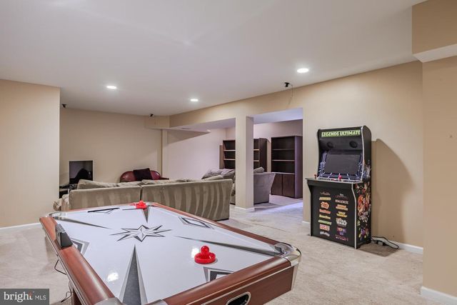 39 RIVER RIDGE LN, Fredericksburg, VA 22406