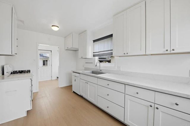 1819 S Tremont Street, Oceanside, CA 92054