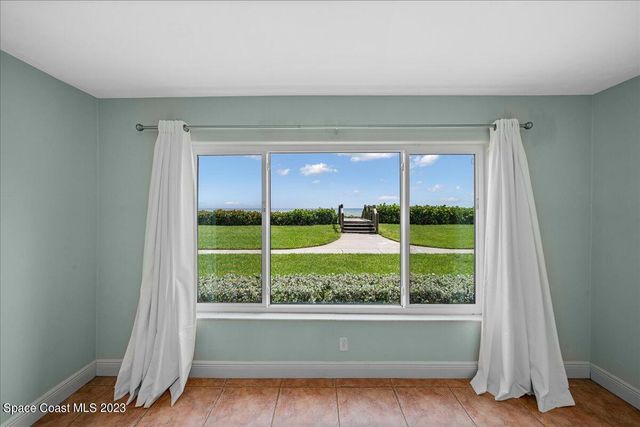 1321 S Miramar Avenue 2, Indialantic, FL 32903