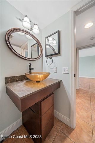 1321 S Miramar Avenue 2, Indialantic, FL 32903