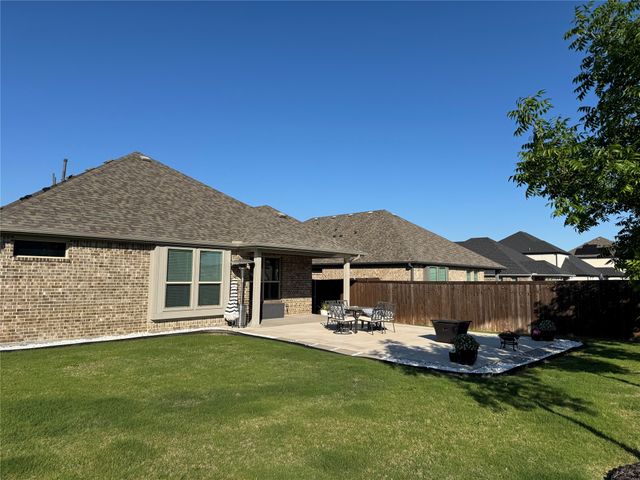 534 Tuscany Drive, Forney, TX 75126