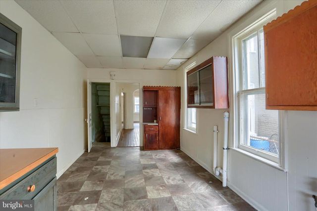 925 W COLLEGE AVE, York, PA 17401