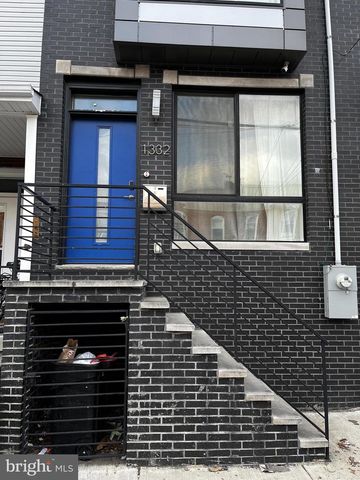 1332 S 30TH ST, Philadelphia, PA 19146