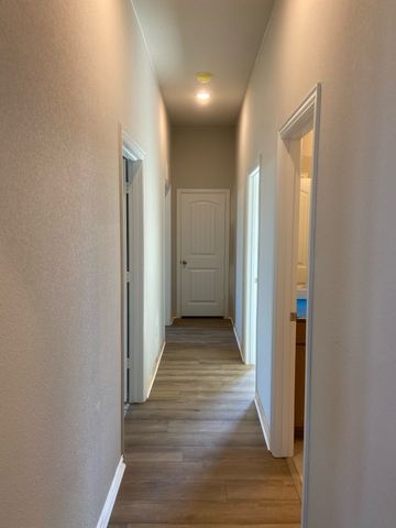 660 County Road 200, Valley View, TX 76272