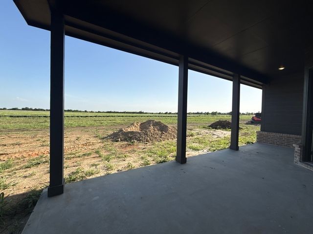 660 County Road 200, Valley View, TX 76272