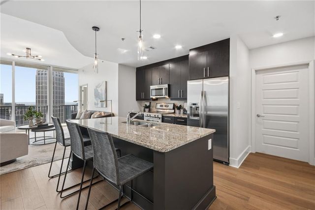 1080 Peachtree Street NE 3215, Atlanta, GA 30309