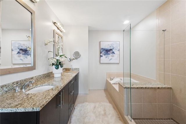 1080 Peachtree Street NE 3215, Atlanta, GA 30309