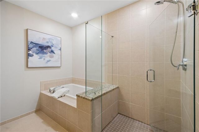 1080 Peachtree Street NE 3215, Atlanta, GA 30309