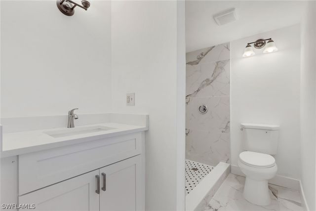 2366 E. Mall Dr Apt. 101, Fort Myers, FL 33901