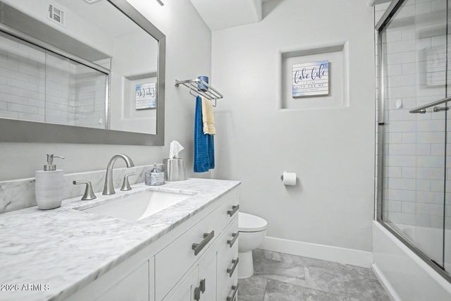 4647 E SANNA Street, Phoenix, AZ 85028