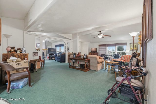 14884 N Batchelder St, Rathdrum, ID 83858