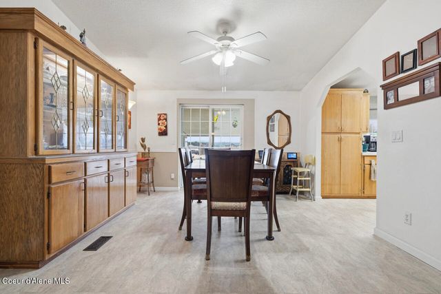 14884 N Batchelder St, Rathdrum, ID 83858