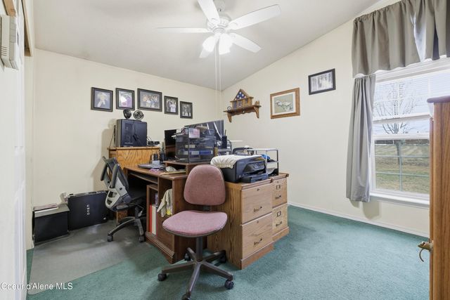 14884 N Batchelder St, Rathdrum, ID 83858