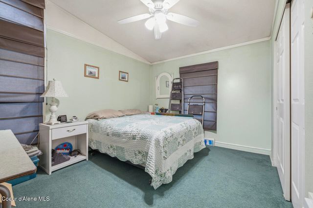 14884 N Batchelder St, Rathdrum, ID 83858