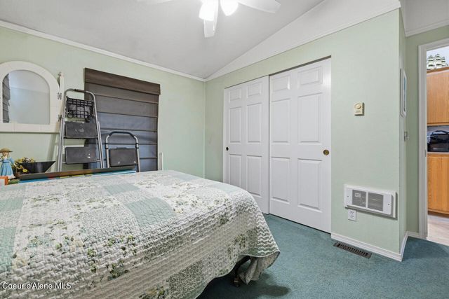 14884 N Batchelder St, Rathdrum, ID 83858