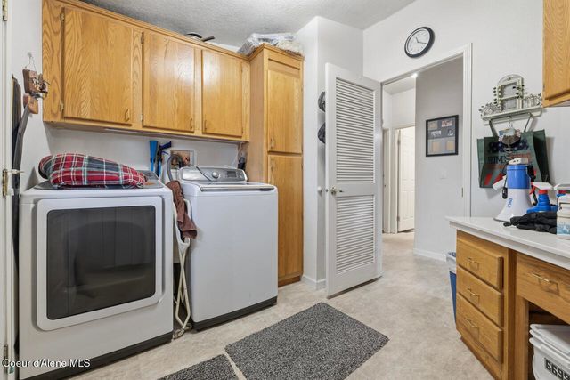 14884 N Batchelder St, Rathdrum, ID 83858