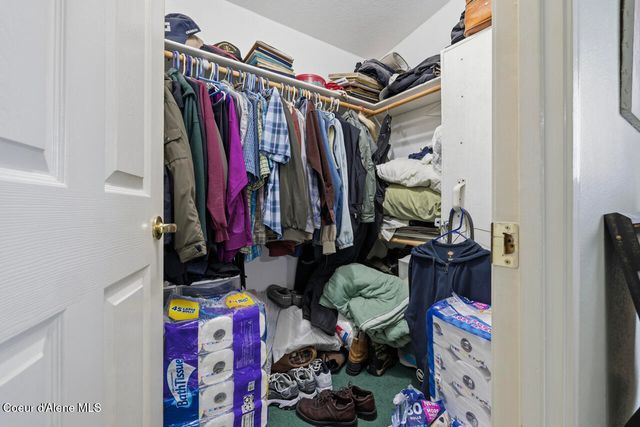 14884 N Batchelder St, Rathdrum, ID 83858