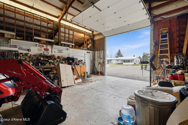 14884 N Batchelder St, Rathdrum, ID 83858