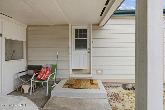 14884 N Batchelder St, Rathdrum, ID 83858