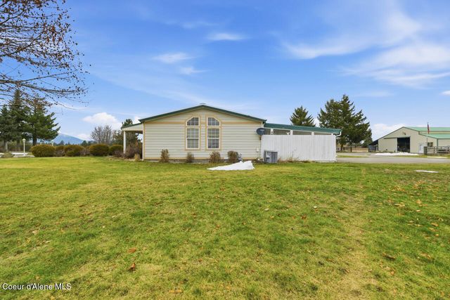 14884 N Batchelder St, Rathdrum, ID 83858