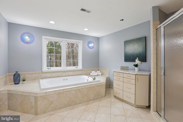 14912 LITTLE BENNETT DR, Clarksburg, MD 20871