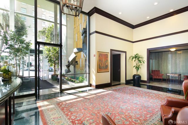 1200 California Street 9C, San Francisco, CA 94109