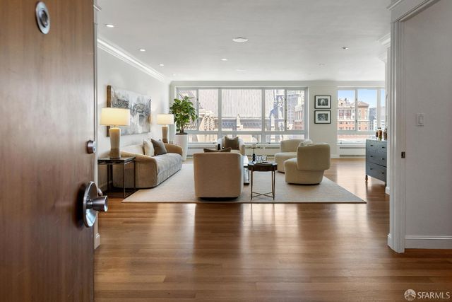 1200 California Street 9C, San Francisco, CA 94109