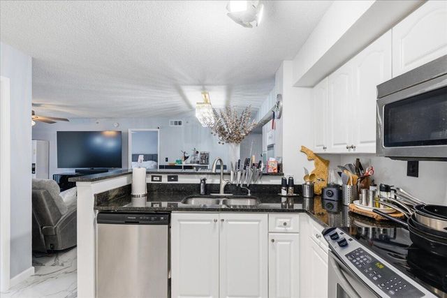 7824 Sonoma Springs Circle 109, Greenacres, FL 33463