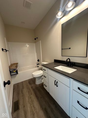 2540 W Grubb Lane, Covington, IN 47932