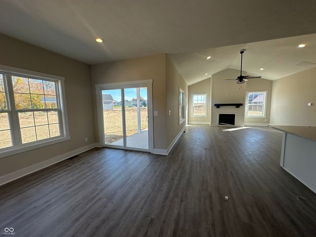 2540 W Grubb Lane, Covington, IN 47932