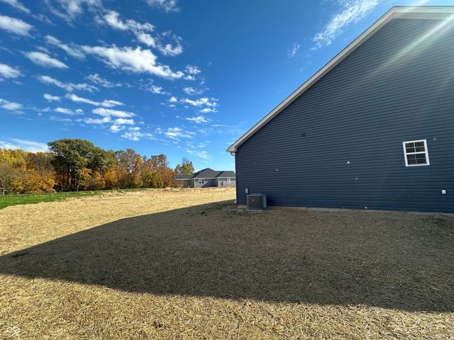 2540 W Grubb Lane, Covington, IN 47932