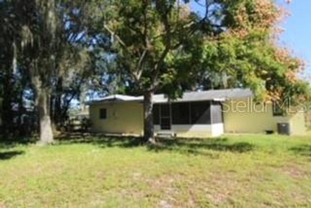 905 MARION DRIVE, Mount Dora, FL 32757