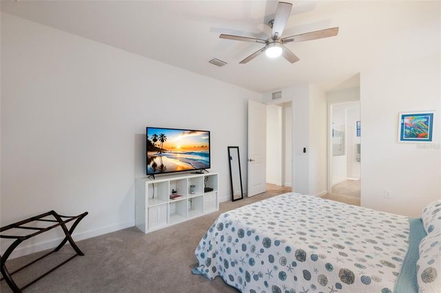 4913 COASTAL DAYS LANE, Lakewood Ranch, FL 34211