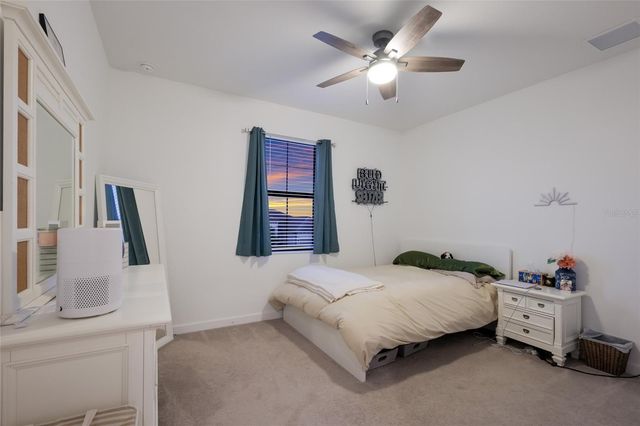 4913 COASTAL DAYS LANE, Lakewood Ranch, FL 34211