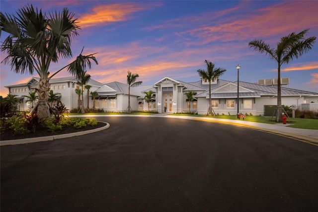 4913 COASTAL DAYS LANE, Lakewood Ranch, FL 34211