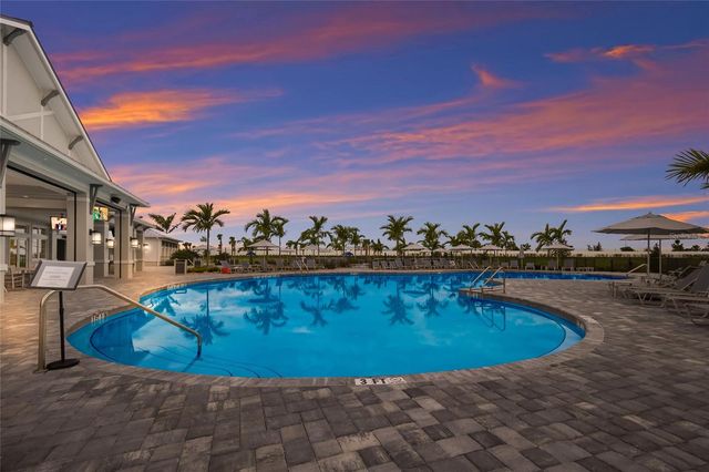 4913 COASTAL DAYS LANE, Lakewood Ranch, FL 34211