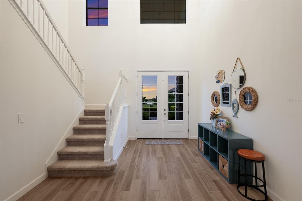 Image 4 of property listing at 4913 COASTAL DAYS LANE, Lakewood Ranch, FL 34211