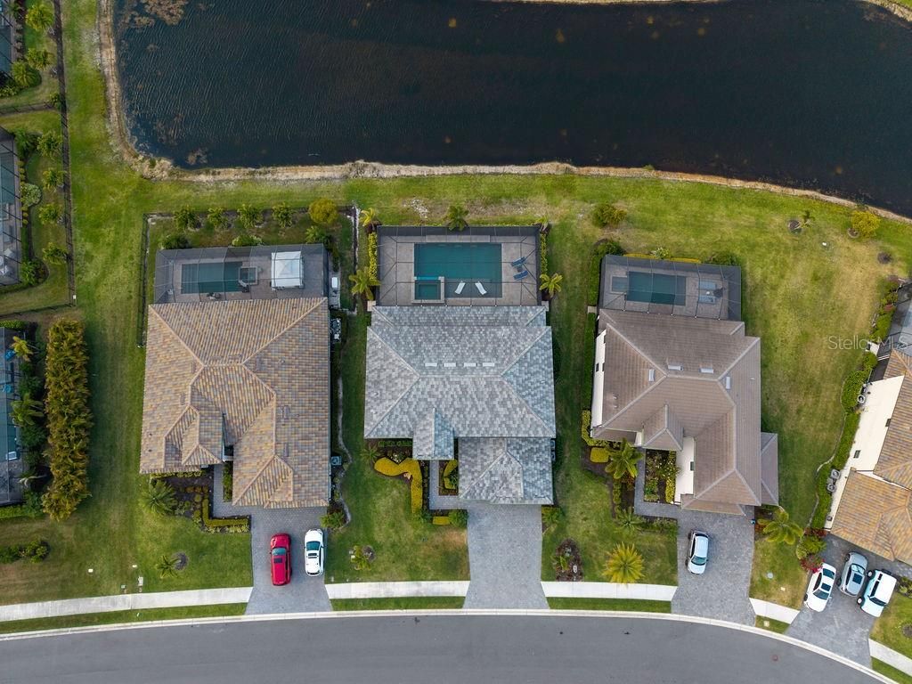 Image 42 of property listing at 4913 COASTAL DAYS LANE, Lakewood Ranch, FL 34211