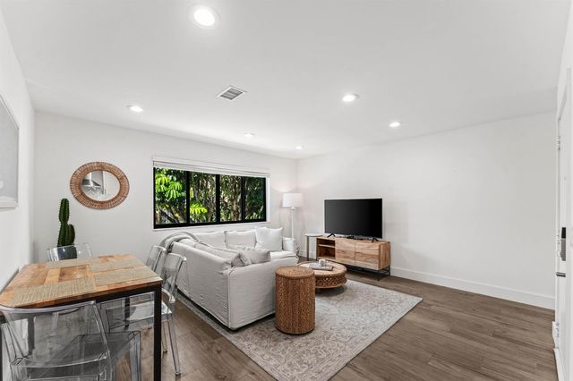 250 S Ocean Boulevard 279, Delray Beach, FL 33483