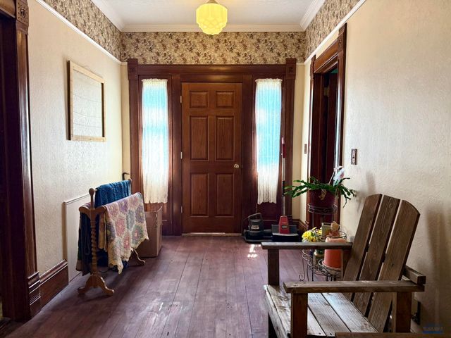 906 MAIN, Deadwood, SD 57732