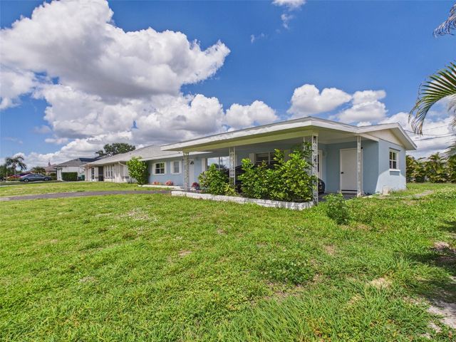 420 GREENWICH AVENUE NW, Port Charlotte, FL 33952