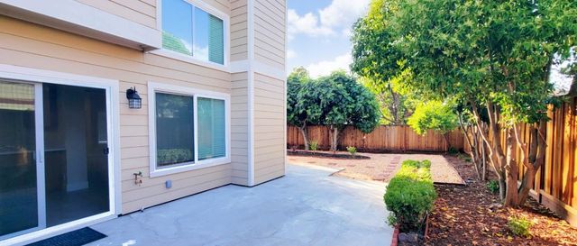 1146 Rosebriar Way, San Jose, CA 95131