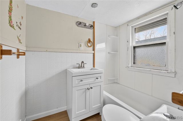 141 Millicent Avenue, Buffalo, NY 14215