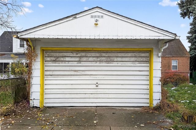 141 Millicent Avenue, Buffalo, NY 14215