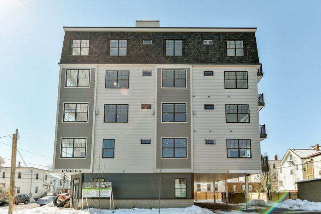 87 Parker St 402, Chelsea, MA 02150