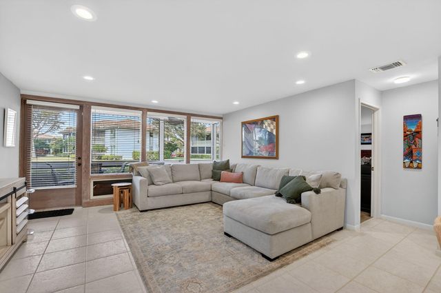 19809 Boca West Drive 4043, Boca Raton, FL 33434