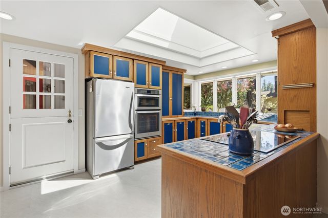 3050 SE Mullenix Road, Port Orchard, WA 98367
