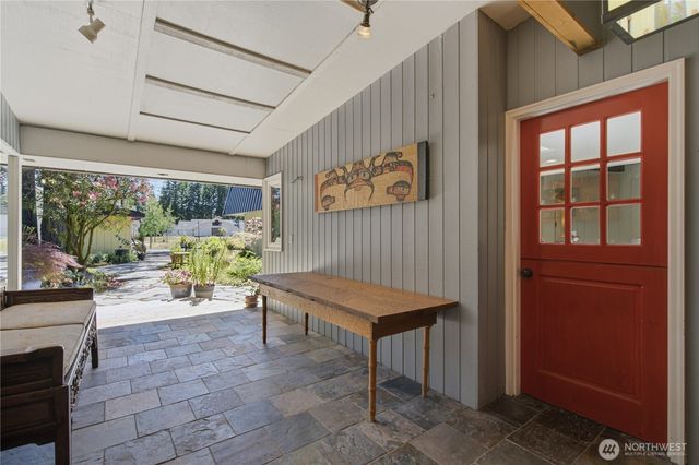 3050 SE Mullenix Road, Port Orchard, WA 98367